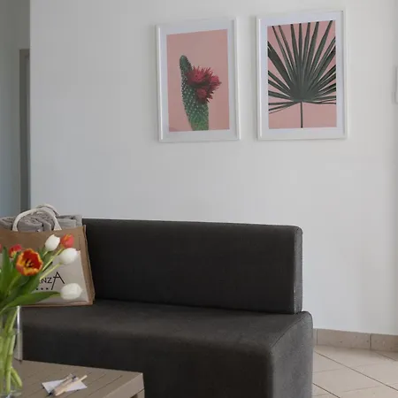 Midenza Suites&residence Hotel 4*