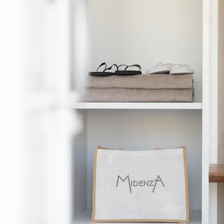 Midenza Suites&residence