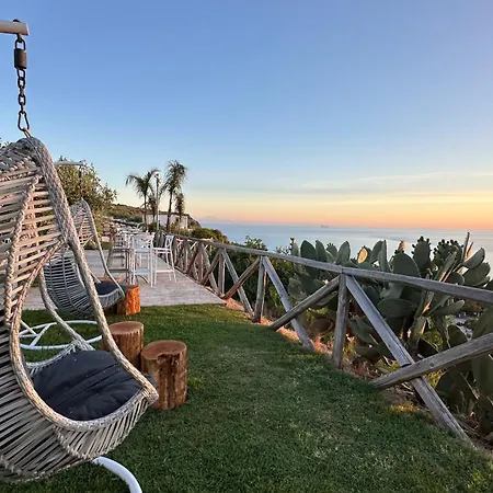 Midenza Seaside & Nature Retreat