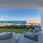 Midenza Seaside & Nature Retreat ホテル