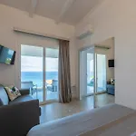 Midenza Seaside & Nature Retreat Capo Vaticano