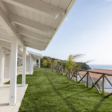 Hotel Midenza Seaside & Nature Retreat