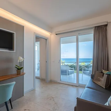 Midenza Seaside & Nature Retreat Hotel Capo Vaticano
