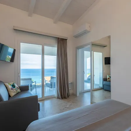 Midenza Seaside & Nature Retreat Capo Vaticano