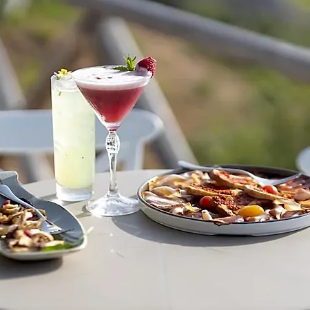 Hotel Midenza Seaside&nature Retreat