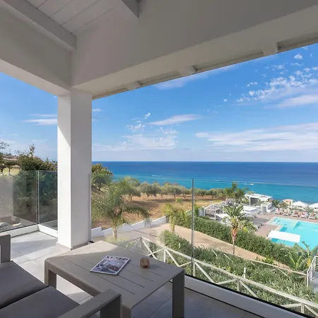 Midenza Seaside & Nature Retreat فندق 4*